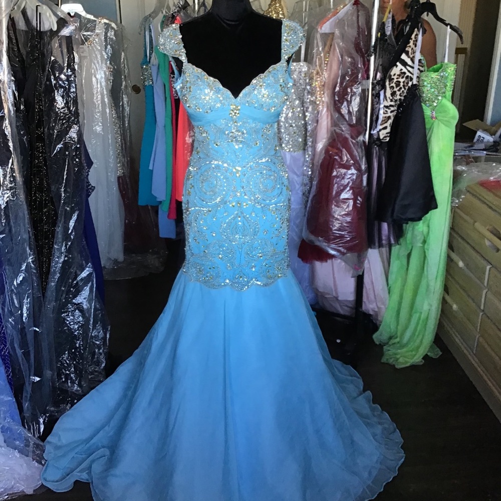 Sherri Hill Blue Dress